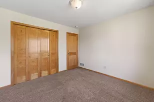 101 Carriage Hill Dr E, Hinckley, MN 55037 - Photo 21