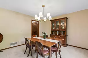 8050 134th St W, Apple Valley, MN 55124 - Photo 3