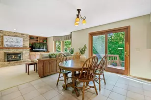 8050 134th St W, Apple Valley, MN 55124 - Photo 9