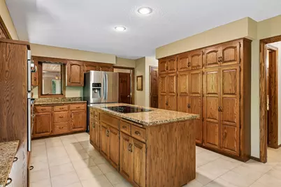 8050 134th Street W, Apple Valley, MN 55124 - Photo 11