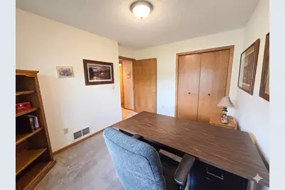 2126 Vierling Drive E, Shakopee, MN 55379 - Photo 19