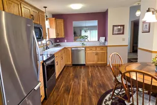 2126 Vierling Dr E, Shakopee, MN 55379 - Photo 7