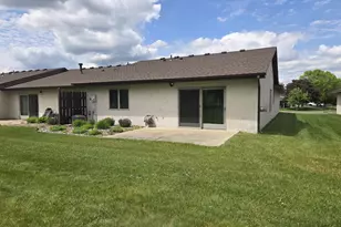 2126 Vierling Dr E, Shakopee, MN 55379 - Photo 25