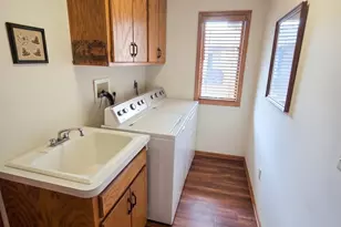 2126 Vierling Dr E, Shakopee, MN 55379 - Photo 21