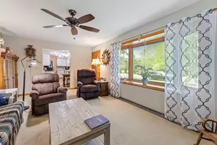 1366 Lorrai Dr, Winona, MN 55987 - Photo 5