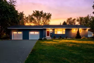 942 7th Avenue E, Shakopee, MN 55379 - Photo 1