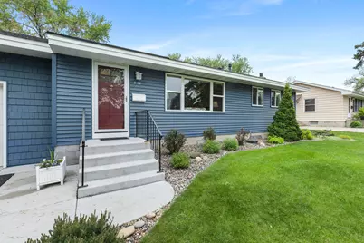 942 7th Avenue E, Shakopee, MN 55379 - Photo 3