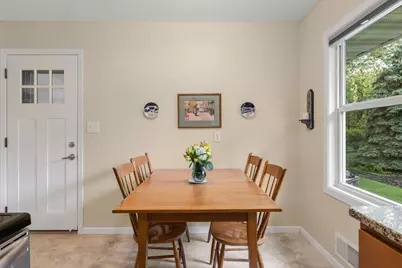 942 7th Avenue E, Shakopee, MN 55379 - Photo 15