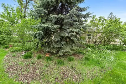 942 7th Avenue E, Shakopee, MN 55379 - Photo 33