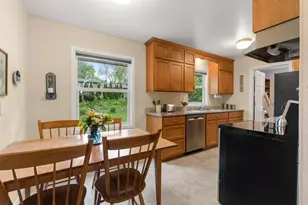 942 7th Ave E, Shakopee, MN 55379 - Photo 9