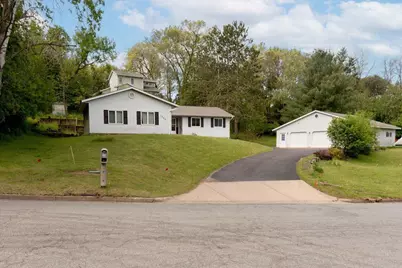 1302 15th Avenue E, Menomonie, WI 54751 - Photo 7