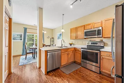 8996 Sawgrass Glen #405, Maple Grove, MN 55311 - Photo 11