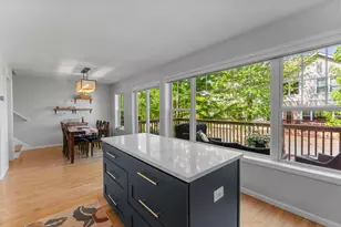1736 3rd St NE, Minneapolis, MN 55413 - Photo 9