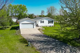 720 6th Dr NW, Perham, MN 56573 - Photo 51