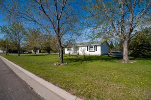 720 6th Dr NW, Perham, MN 56573 - Photo 5