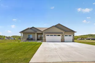 1509 Wildwood Dr, Lake City, MN 55041 - Photo 1