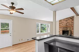 3225 Lanewood Ln N, Plymouth, MN 55447 - Photo 23