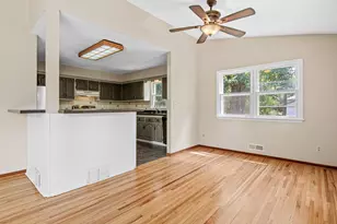 3225 Lanewood Ln N, Plymouth, MN 55447 - Photo 17