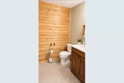 800 E 40th Street, Hibbing, MN 55746 - Photo 11