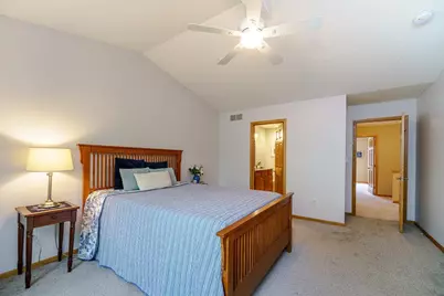 1407 Summit Shores Drive, Burnsville, MN 55306 - Photo 17