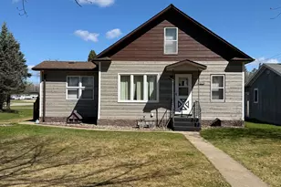 104 Cedar St NE, Remer, MN 56672 - Photo 1