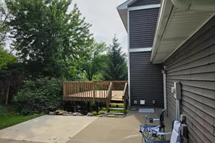 210 10th St SE, New Prague, MN 56071 - Photo 3