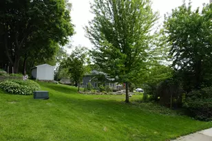 210 10th St SE, New Prague, MN 56071 - Photo 1