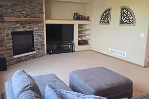 1241 Knight Ln, Watertown, MN 55388 - Photo 7