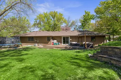 1105 Lakeview Drive, Burnsville, MN 55337 - Photo 37