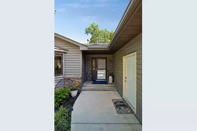 7993 172nd Street W, Lakeville, MN 55044 - Photo 3