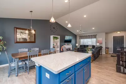 1000 Mulberry Avenue NE, Montgomery, MN 56069 - Photo 17