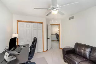 11023 Oak Grv Cir, Woodbury, MN 55129 - Photo 11