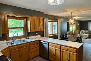 508 Fremont Ave NW, Renville, MN 56284 - Photo 9