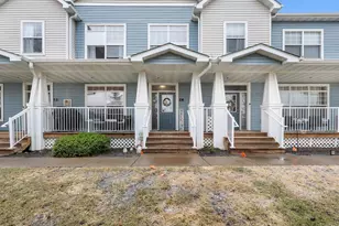 4900 Underwood Ln N, Plymouth, MN 55442 - Photo 1
