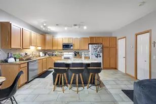 4900 Underwood Ln N, Plymouth, MN 55442 - Photo 11