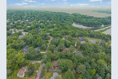 350 Arcwood Road, Mahtomedi, MN 55115 - Photo 47