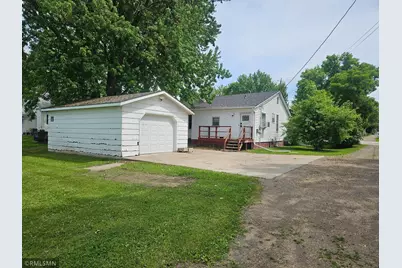 240 2nd Street SE, Milaca, MN 56353 - Photo 15