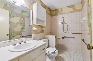205 Barry Ave S, Wayzata, MN 55391 - Photo 27
