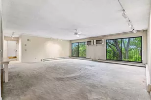 205 Barry Ave S, Wayzata, MN 55391 - Photo 5