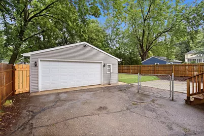 319 Van Buren Avenue S, Hopkins, MN 55343 - Photo 17