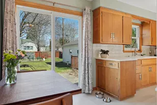 783 California Ave W, Saint Paul, MN 55117 - Photo 11