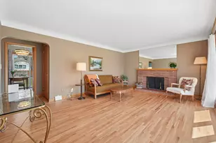 783 California Ave W, Saint Paul, MN 55117 - Photo 5