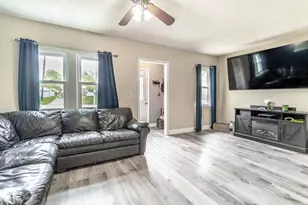 1119 N Lake St, Fergus Falls, MN 56537 - Photo 17