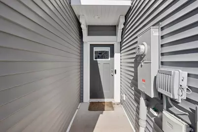 18528 60th Avenue N, Plymouth, MN 55446 - Photo 5