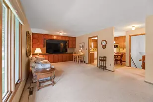 1501 16th Ave S, Fargo,  58103 - Photo 9