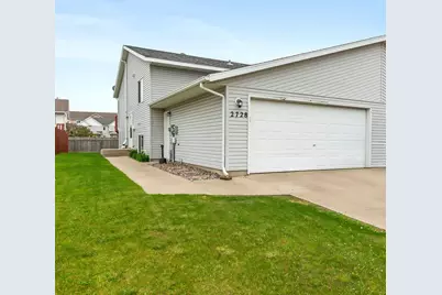 2728 33 1/2 Avenue S, Fargo, ND 58104 - Photo 1