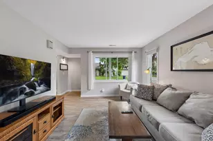 4681 Horten Point, Eagan, MN 55122 - Photo 5