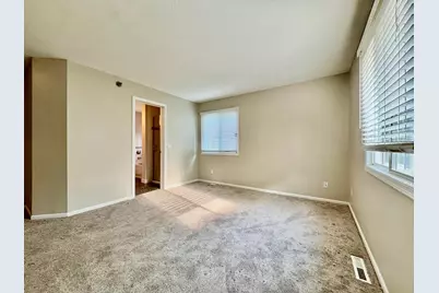 2575 Heritage Drive, Mendota Heights, MN 55120 - Photo 15