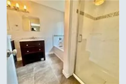 2575 Heritage Drive #107, Mendota Heights, MN 55120 - Photo 13