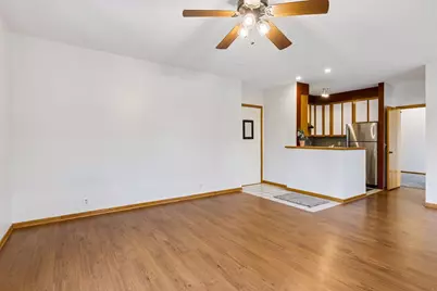 2733 Girard Avenue S #305, Minneapolis, MN 55408 - Photo 5